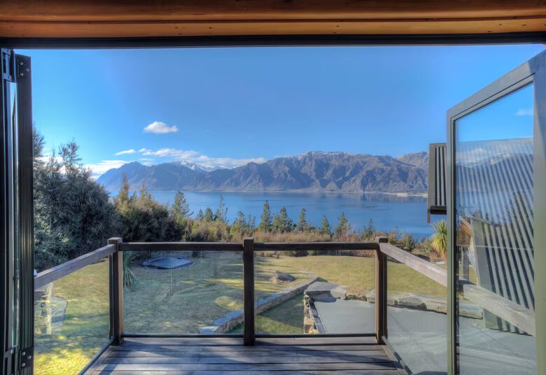 Wanaka Wonder | Luxury Estate Amidst New Zealand’s Southern Alps - Wānaka, New Zealand