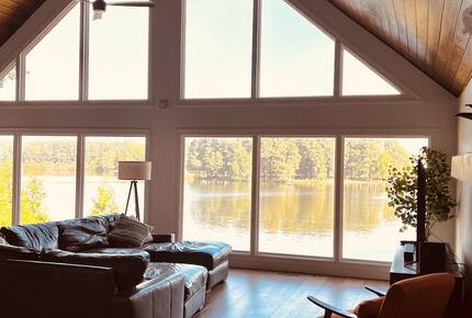 Refined Point-Lot Haven with Private Dock and Pool - Eatonton, Georgia