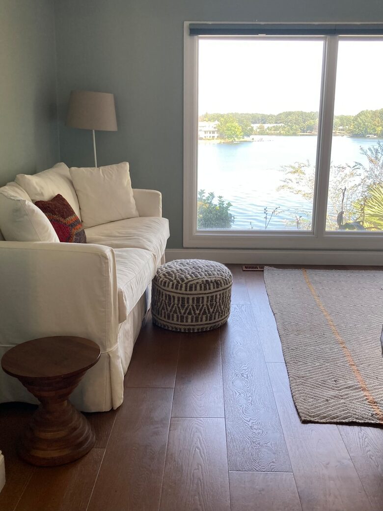 Refined Point-Lot Haven with Private Dock and Pool - Eatonton, Georgia