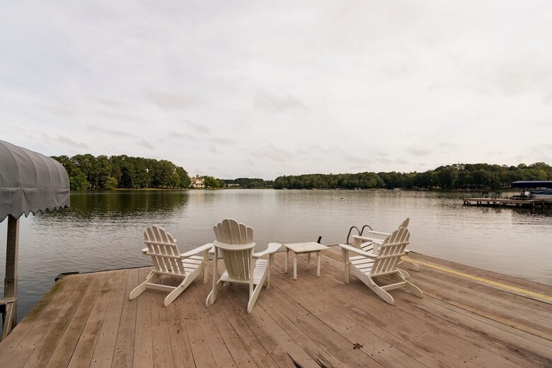 Refined Point-Lot Haven with Private Dock and Pool - Eatonton, Georgia