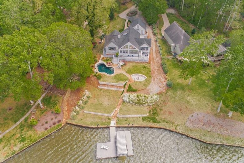 Refined Point-Lot Haven with Private Dock and Pool - Eatonton, Georgia