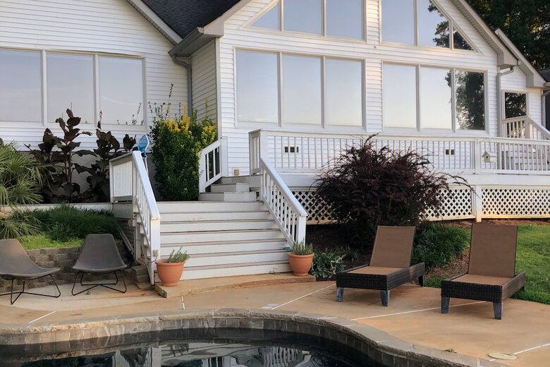 Refined Point-Lot Haven with Private Dock and Pool - Eatonton, Georgia