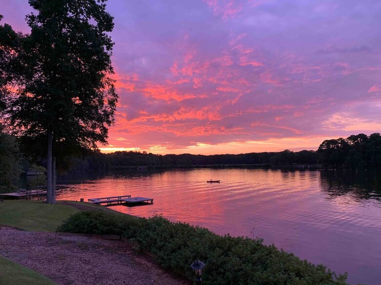 Refined Point-Lot Haven with Private Dock and Pool - Eatonton, Georgia