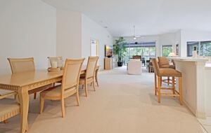 Elegant Escape in Tarpon Cove’s Gated Community - Naples, Florida