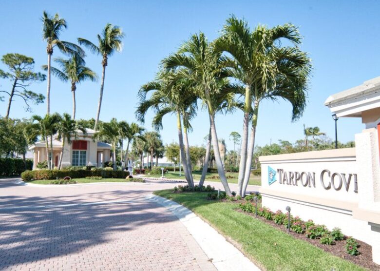 Elegant Escape in Tarpon Cove’s Gated Community - Naples, Florida