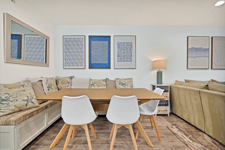 Pacific Beach Condo - 3 Bed & 3 Bath - San Diego, California