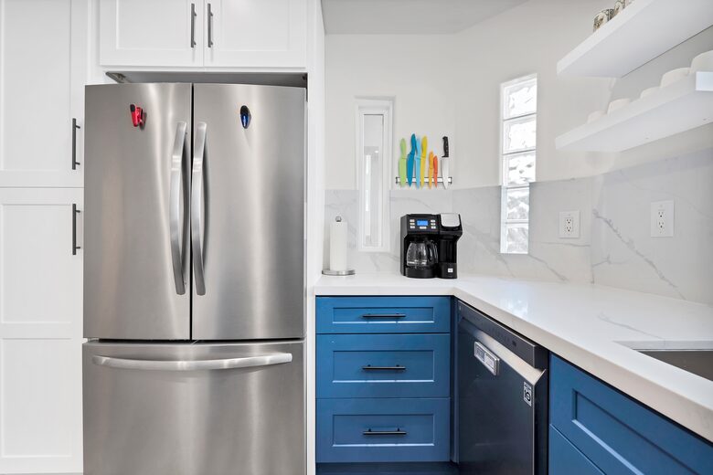 Pacific Beach Condo - 3 Bed & 3 Bath - San Diego, California