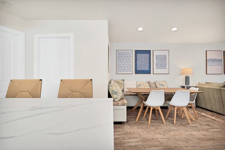 Pacific Beach Condo - 3 Bed & 3 Bath - San Diego, California