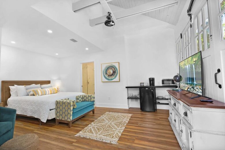 The Castle Garden Retreat | History Meets Modern Elegance - Saint Augustine, Florida