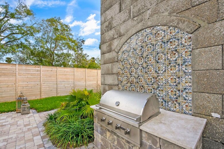 The Castle Garden Retreat | History Meets Modern Elegance - Saint Augustine, Florida