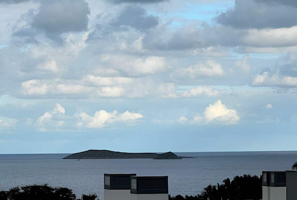 Coastal Escape with Private Terraces and Pool Access - Santa Eulària des Riu, Ibiza, Spain
