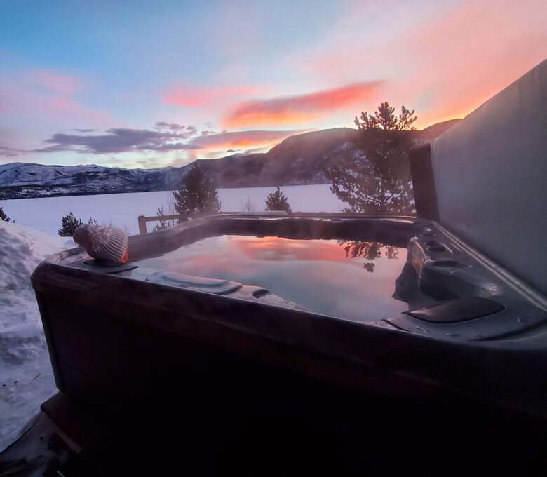 Lake Otter Lodge - Luxury Rocky Mountain Lake House - Grand Lake, Colorado