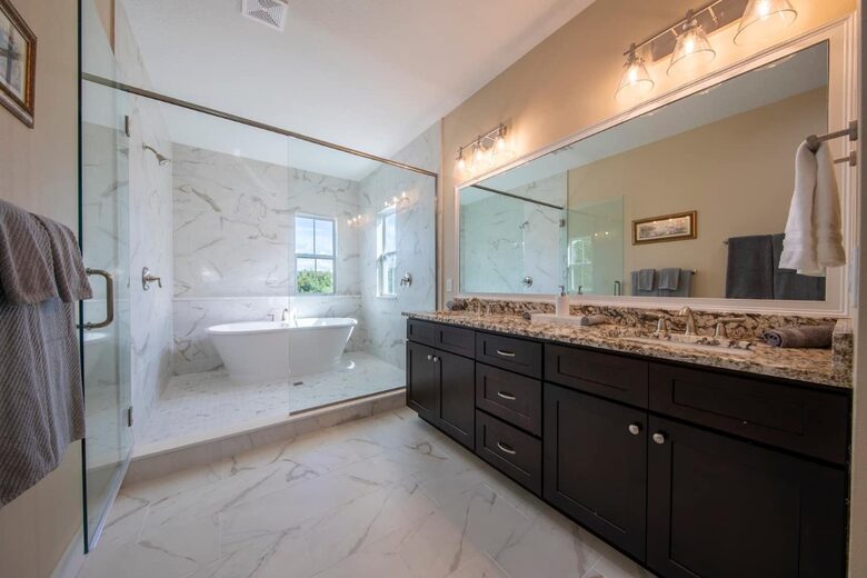Gator Manor | A Private Estate Retreat Near Orlando - Oviedo, Florida