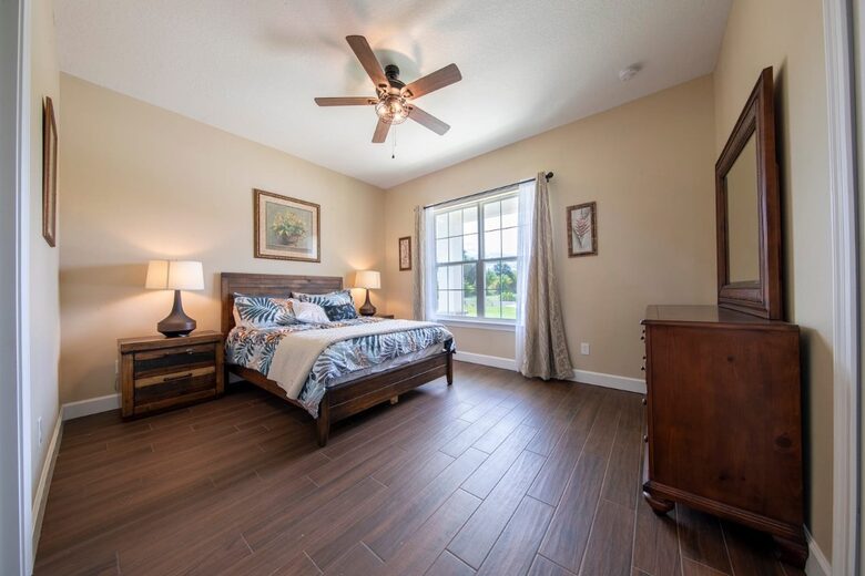 Gator Manor | A Private Estate Retreat Near Orlando - Oviedo, Florida