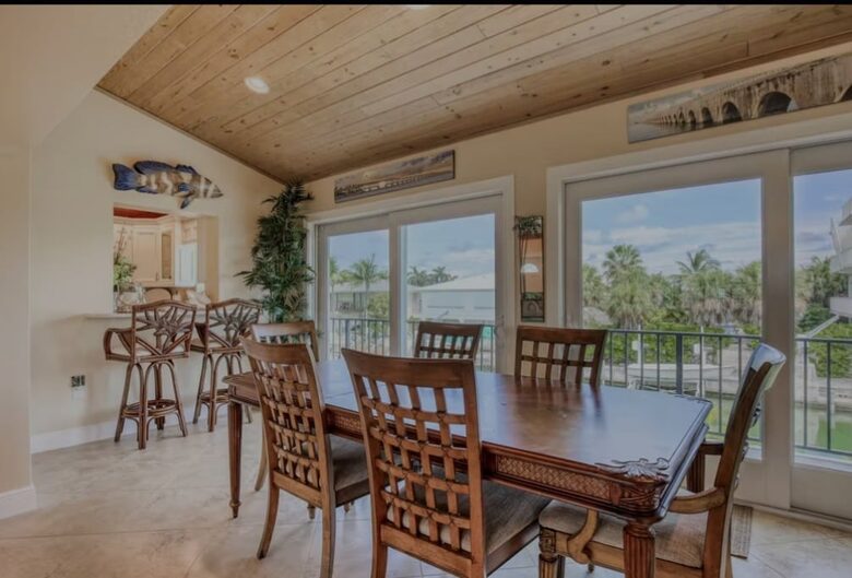 Canal-Front Elegance in the Lower Keys - Summerland Key, Florida