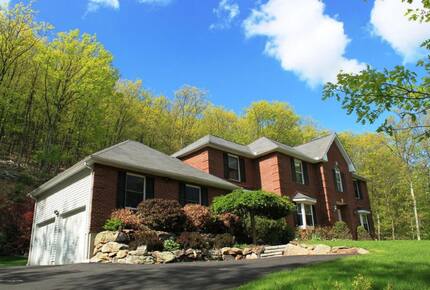 Spacious Retreat Near Waterparks & Ski Resorts - Effort, Pennsylvania