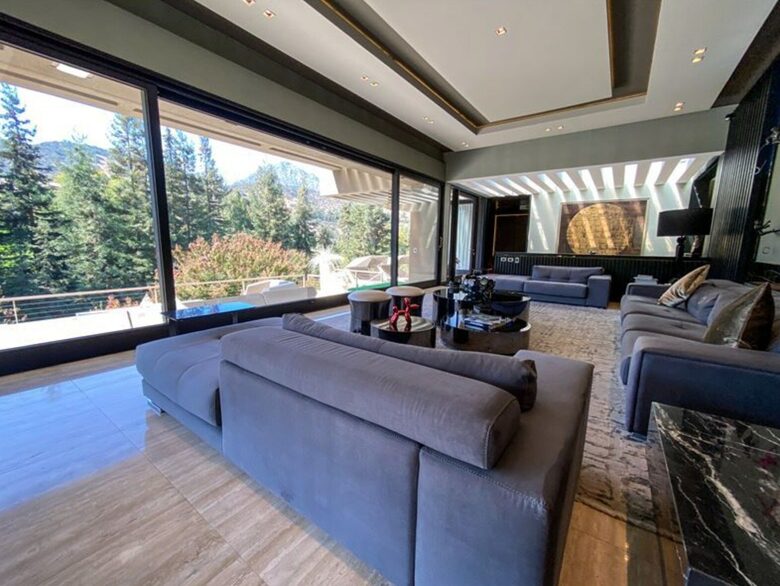 Elegant Designer Estate in Exclusive Lo Barnechea - Lo Barnechea, Chile