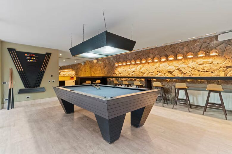 Elegant Designer Estate in Exclusive Lo Barnechea - Lo Barnechea, Chile