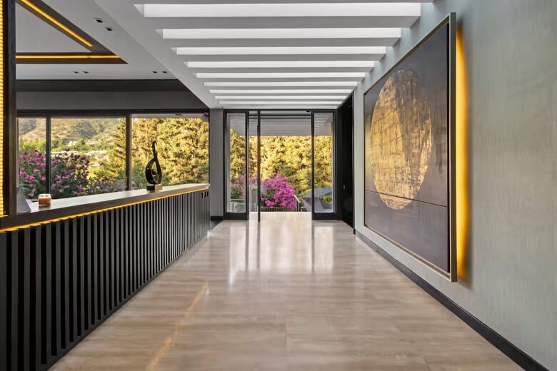 Elegant Designer Estate in Exclusive Lo Barnechea - Lo Barnechea, Chile