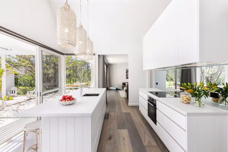 Blairgowrie Coastal Retreat | Light-Filled Sanctuary Near the Dunes - Blairgowrie, Australia