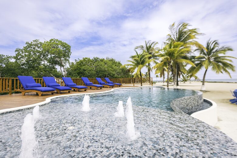 Royal Belize Private Island - Ragged Caye, Belize