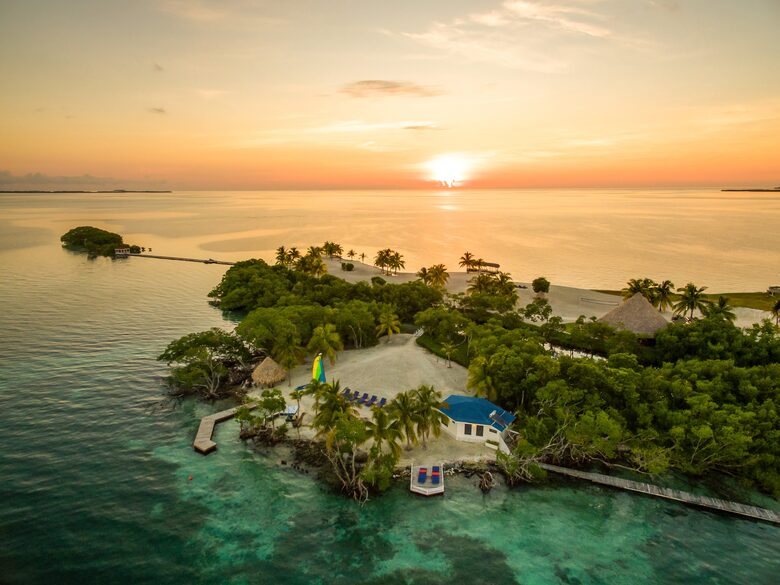 Royal Belize Private Island - Ragged Caye, Belize