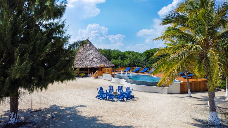 Royal Belize Private Island - Ragged Caye, Belize