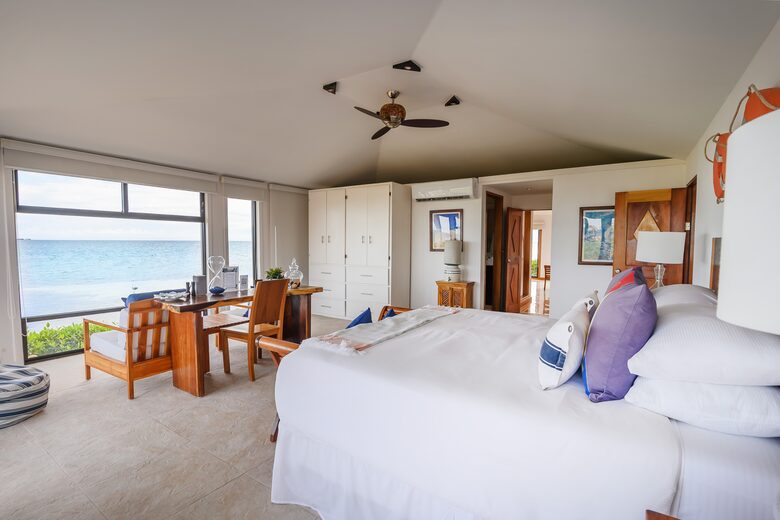 Royal Belize Private Island - Ragged Caye, Belize