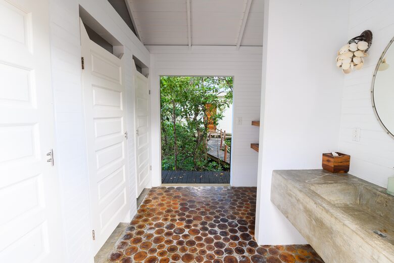 Royal Belize Private Island - Ragged Caye, Belize