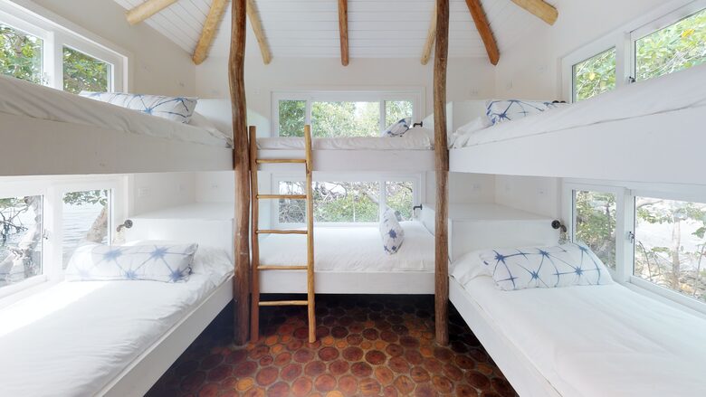 Royal Belize Private Island - Ragged Caye, Belize