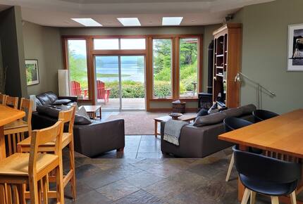 Jensen’s Bay Retreat | Nature, Comfort, and Coastal Charm - Tofino, Canada