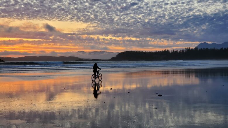 Jensen’s Bay Retreat | Nature, Comfort, and Coastal Charm - Tofino, Canada