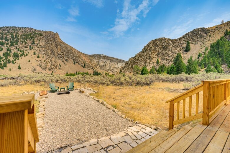 Peaceful Montana Getaway on the Famous Big Hole River - Butte, Montana