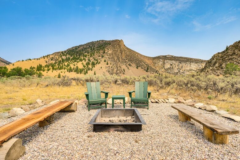Peaceful Montana Getaway on the Famous Big Hole River - Butte, Montana