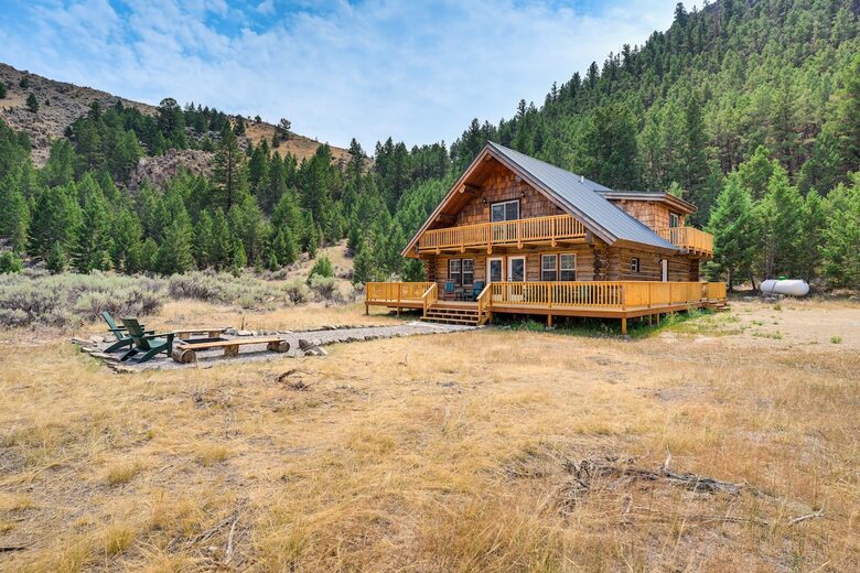 Peaceful Montana Getaway on the Famous Big Hole River - Butte, Montana