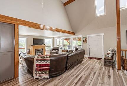 Expansive Mountain Retreat Near Palisades & Jackson Hole - Irwin, Idaho