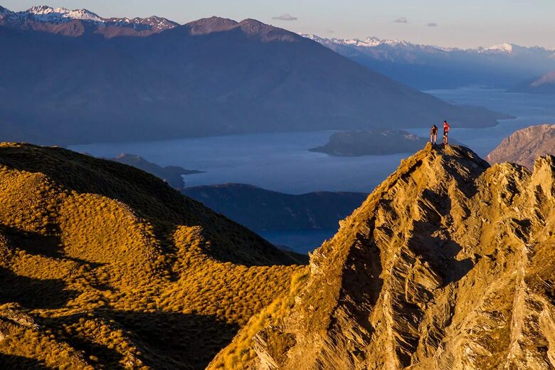 Wanaka Wonder | Luxury Estate Amidst New Zealand’s Southern Alps - Wānaka, New Zealand