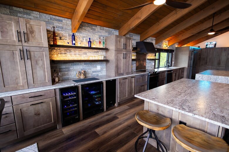 Lake Otter Lodge - Luxury Rocky Mountain Lake House - Grand Lake, Colorado