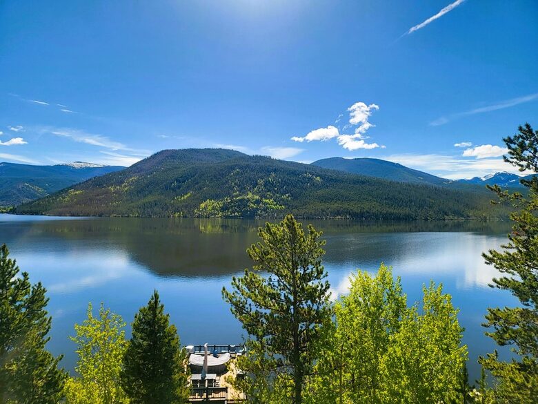 Lake Otter Lodge - Luxury Rocky Mountain Lake House - Grand Lake, Colorado