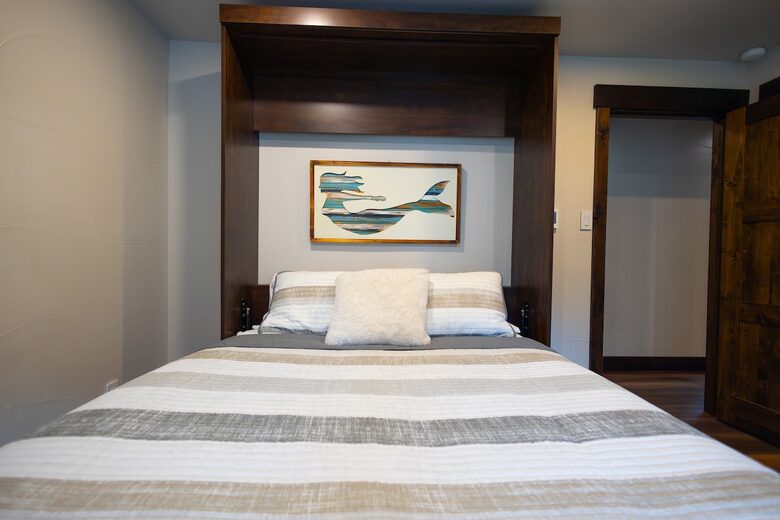 Lake Otter Lodge - Luxury Rocky Mountain Lake House - Grand Lake, Colorado