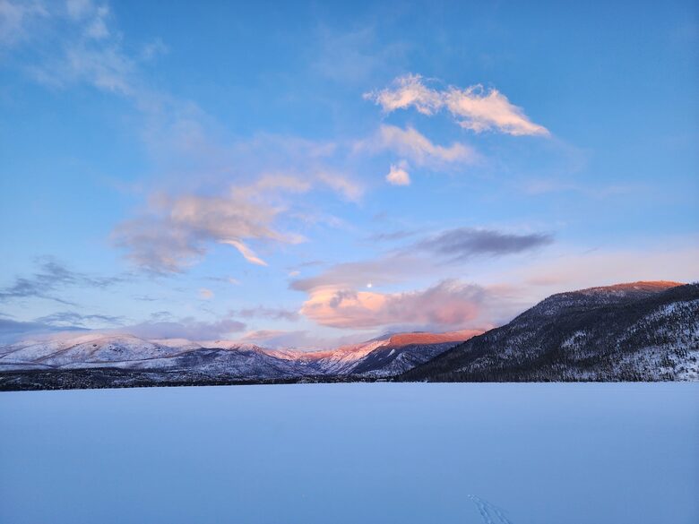 Lake Otter Lodge - Luxury Rocky Mountain Lake House - Grand Lake, Colorado