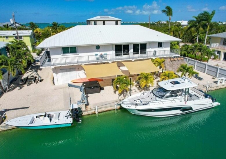 Canal-Front Elegance in the Lower Keys - Summerland Key, Florida