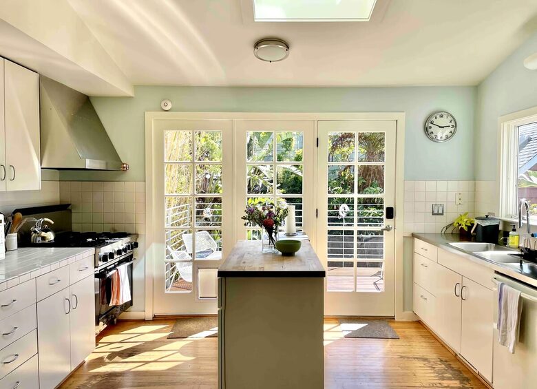 Light-Filled Victorian with Garden in the Heart of the Mission - San Francisco, California