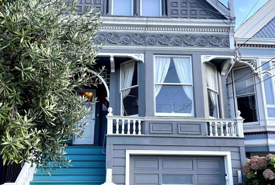 Light-Filled Victorian with Garden in the Heart of the Mission - San Francisco, California