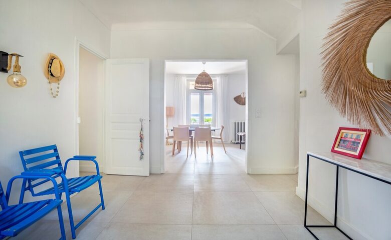 Panoramic SEA VIEW. Renovated Villa Close to Beach and Center - Sainte-Maxime, France