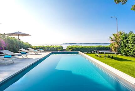 Panoramic SEA VIEW.  Renovated Villa Close to Beach and Center - Sainte-Maxime, France