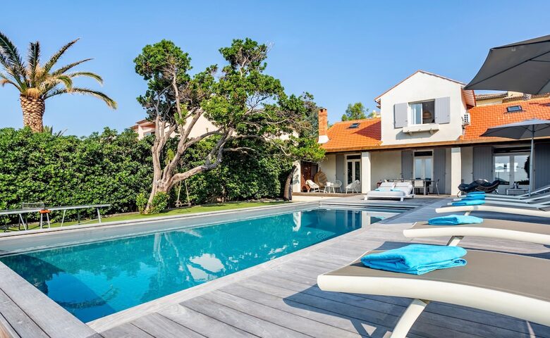 Panoramic SEA VIEW. Renovated Villa Close to Beach and Center - Sainte-Maxime, France