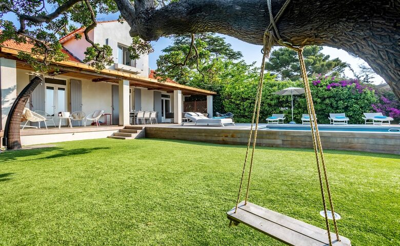Panoramic SEA VIEW. Renovated Villa Close to Beach and Center - Sainte-Maxime, France