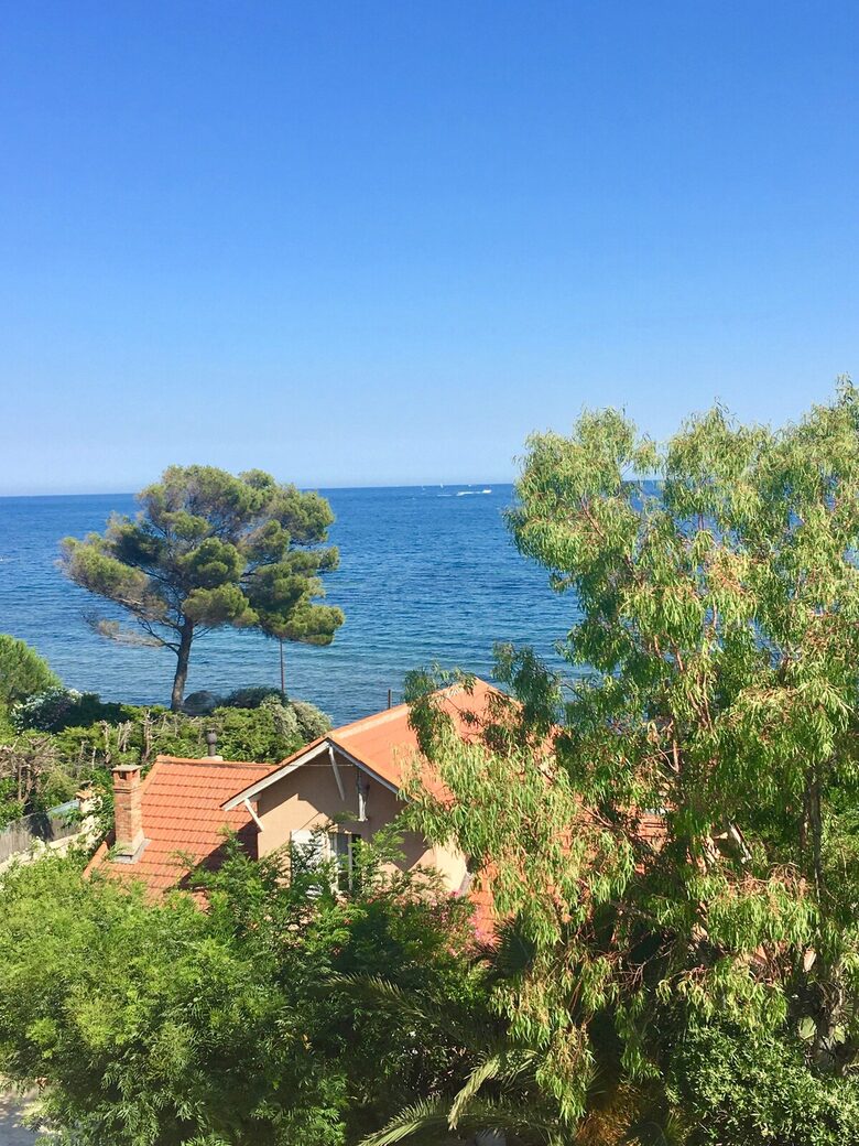 Panoramic SEA VIEW. Renovated Villa Close to Beach and Center - Sainte-Maxime, France