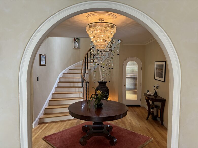 The entry from the front door
